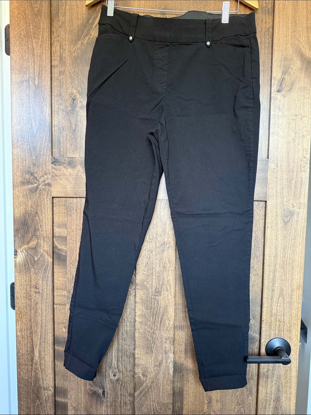 Maurices Black Cropped Ankle Pants